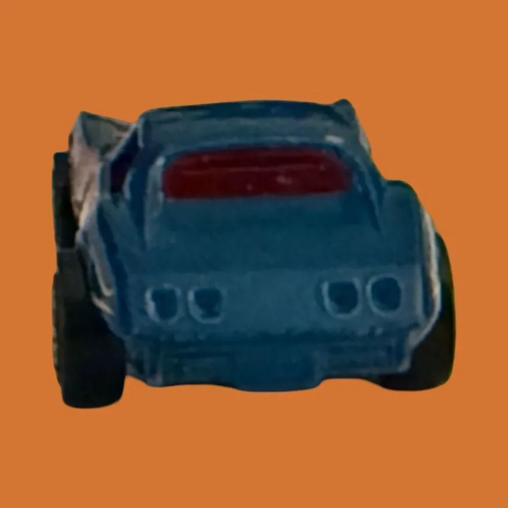 Vintage Mattel 1975 Hot Wheels Blue Red Tiki Corvette Stingray Die Cast Car